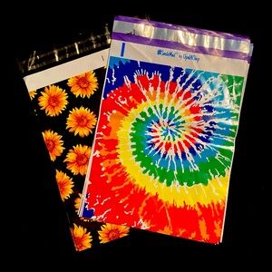 (16) 10X13 mailer’s. 8 sunflowers + 8 Tie Dye